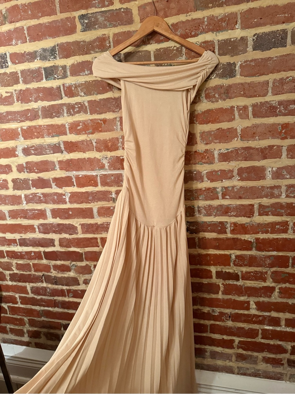 Off-Shoulder Pleated Maxi Dress in Nude